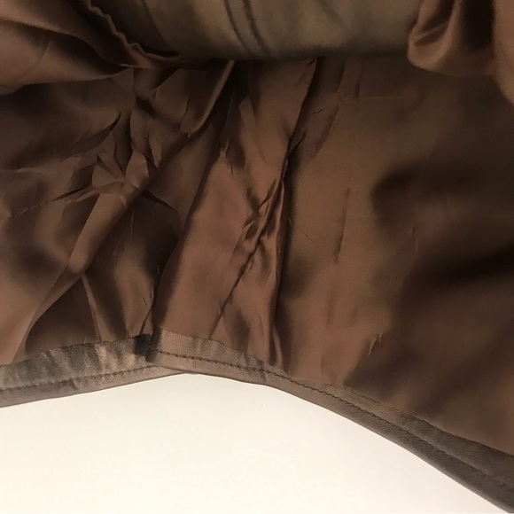 Gold leather jacket - Picture 5 of 9